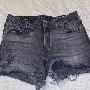 arizona jean co. black frayed jean shorts